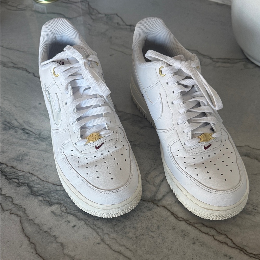 Nike Women's Air Force 1 82-22 White Sneakers